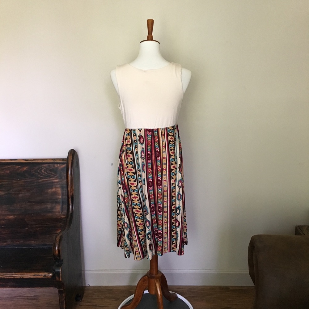 🎉 Coco Beach Tribal Print Sleeveless Midi Dress - Picture 5 of 6
